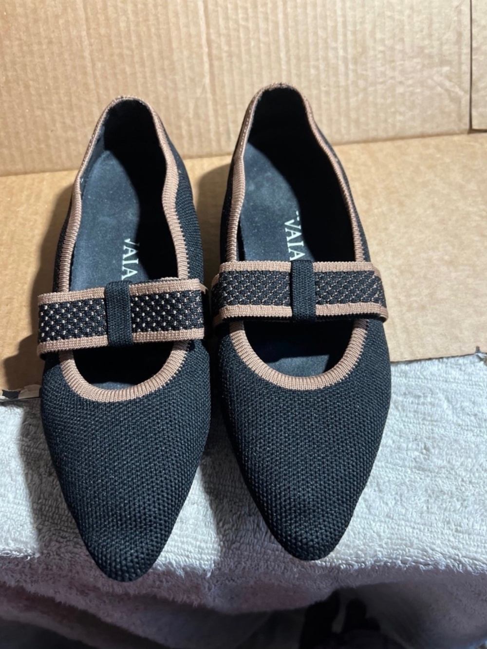 Vivaia size 5.5 soft fabric flat ballet shoes